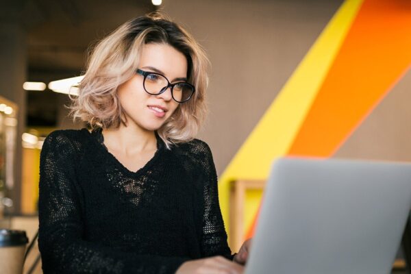 بدء تحسين محركات البحث (SEO) كعملك التجاري من المنزل